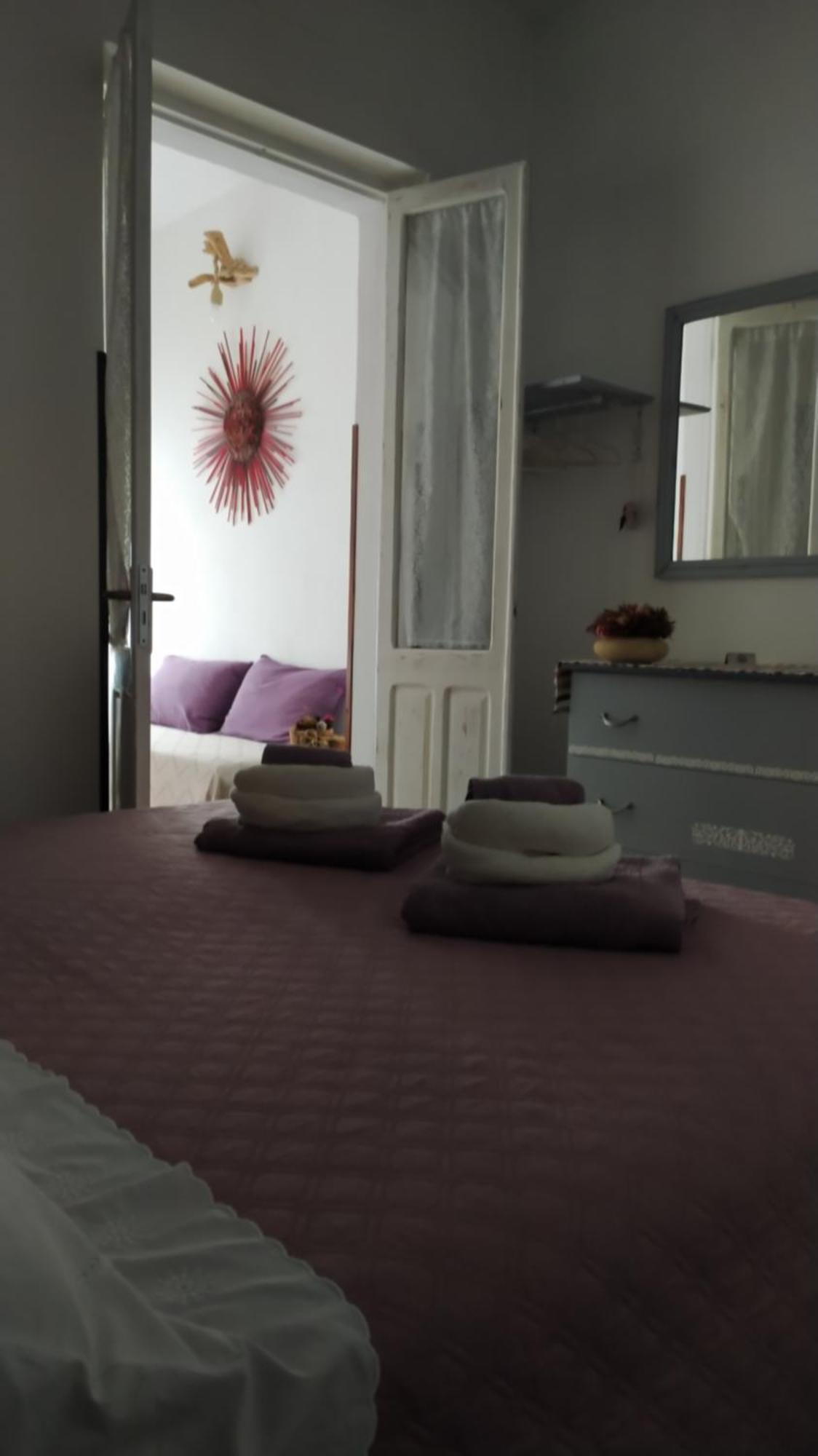 Steddueoro Bed & Breakfast Baunei Bilik gambar